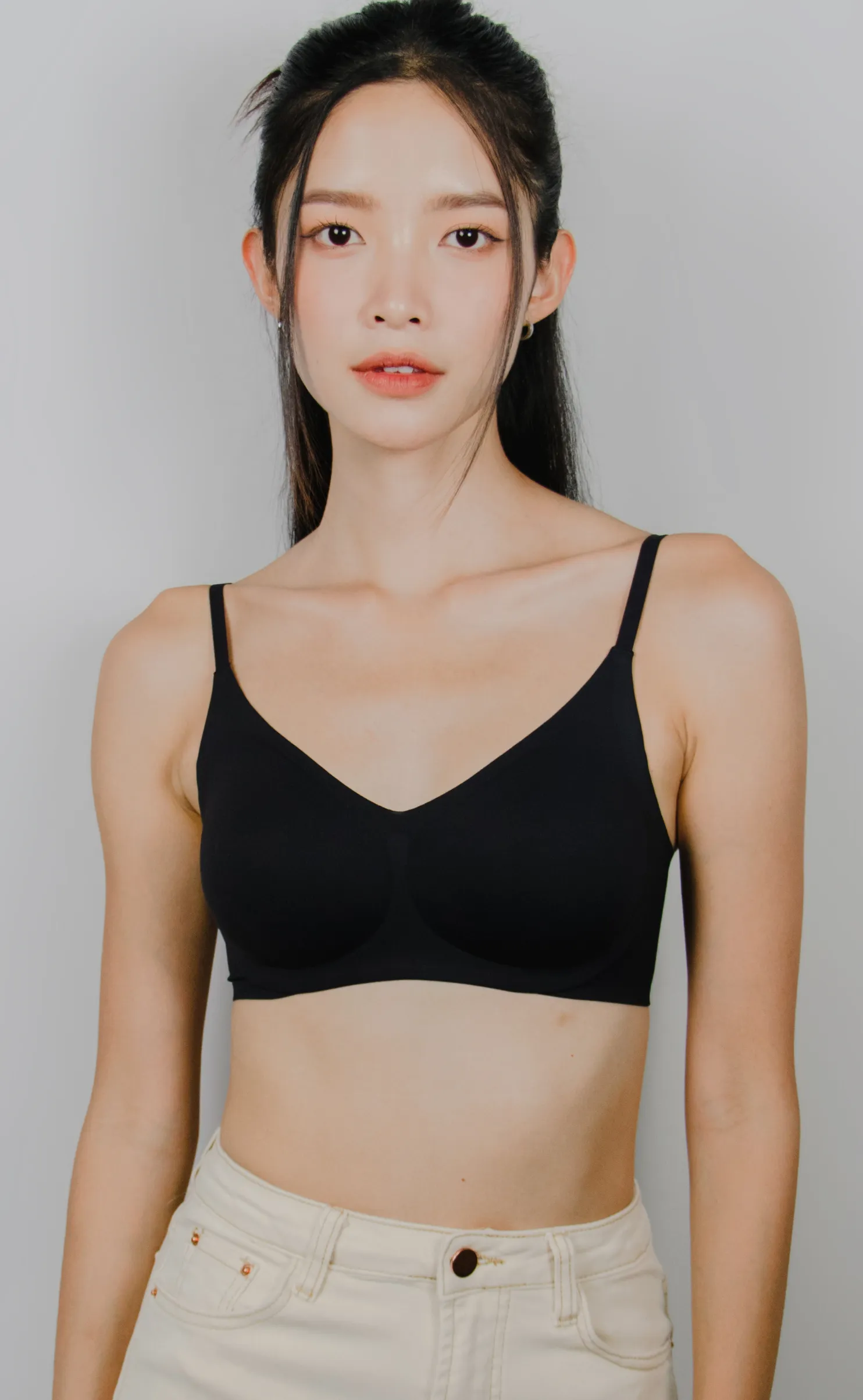 Basis-U • Shaping Seamless Bra