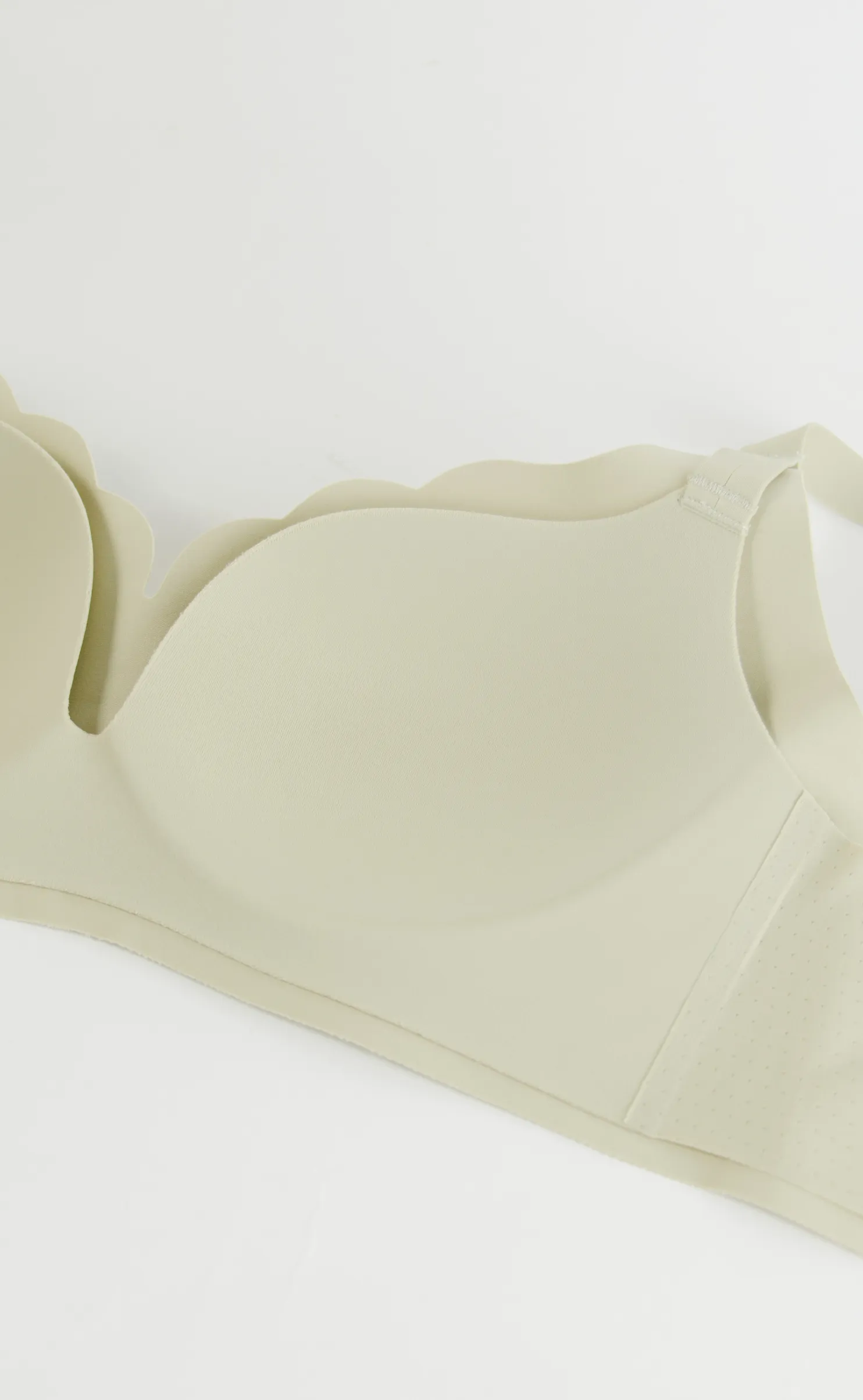 Curvy Core • Push-up Shaping Seamless Bra